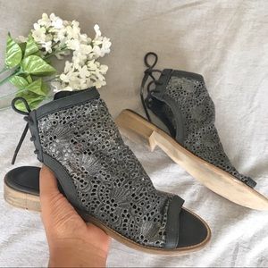 Musse & Cloud Flats Lace Up Shoes Size 9 (US)